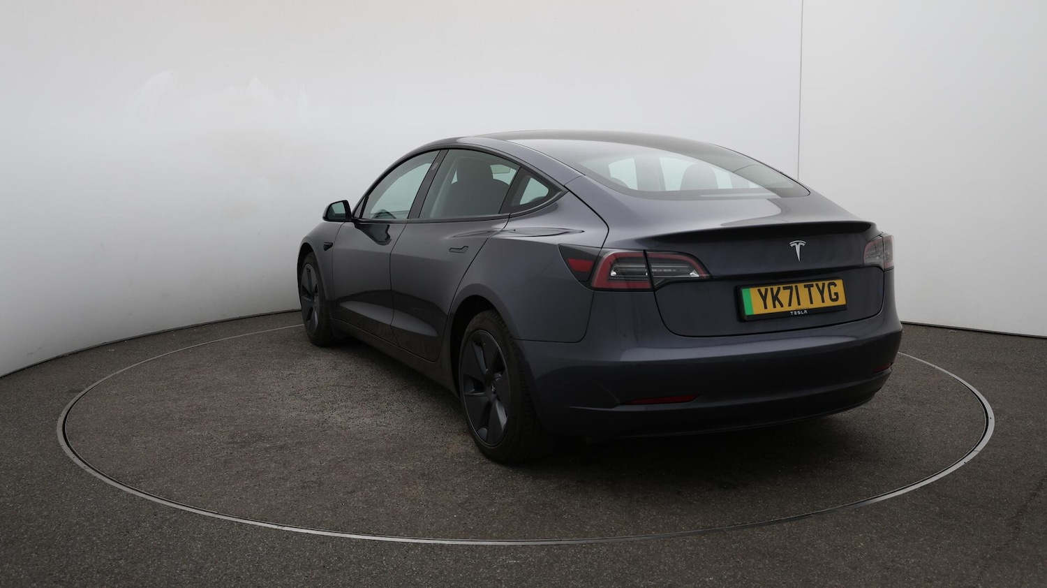 Used Tesla Model 3 2021 for sale - 76151112: Photo 61