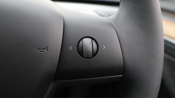 Used Tesla Model 3 2021 for sale - 76327369: Photo 24