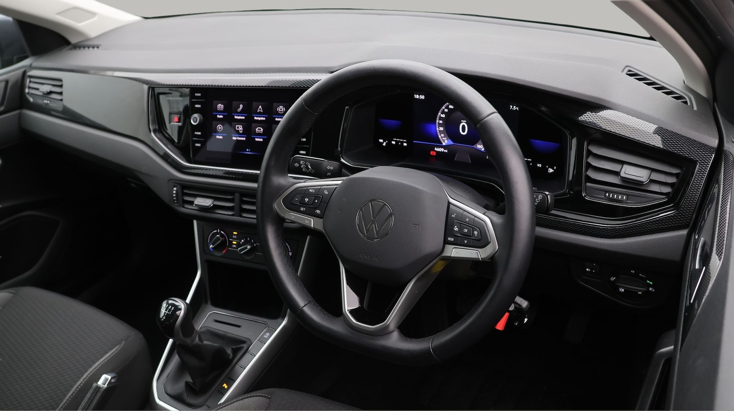 Used Volkswagen Polo 2023 for sale - 77581535: Photo 9