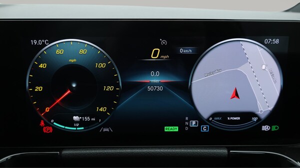Used Mercedes-Benz EQA 2021 for sale - 76215109: Photo 11