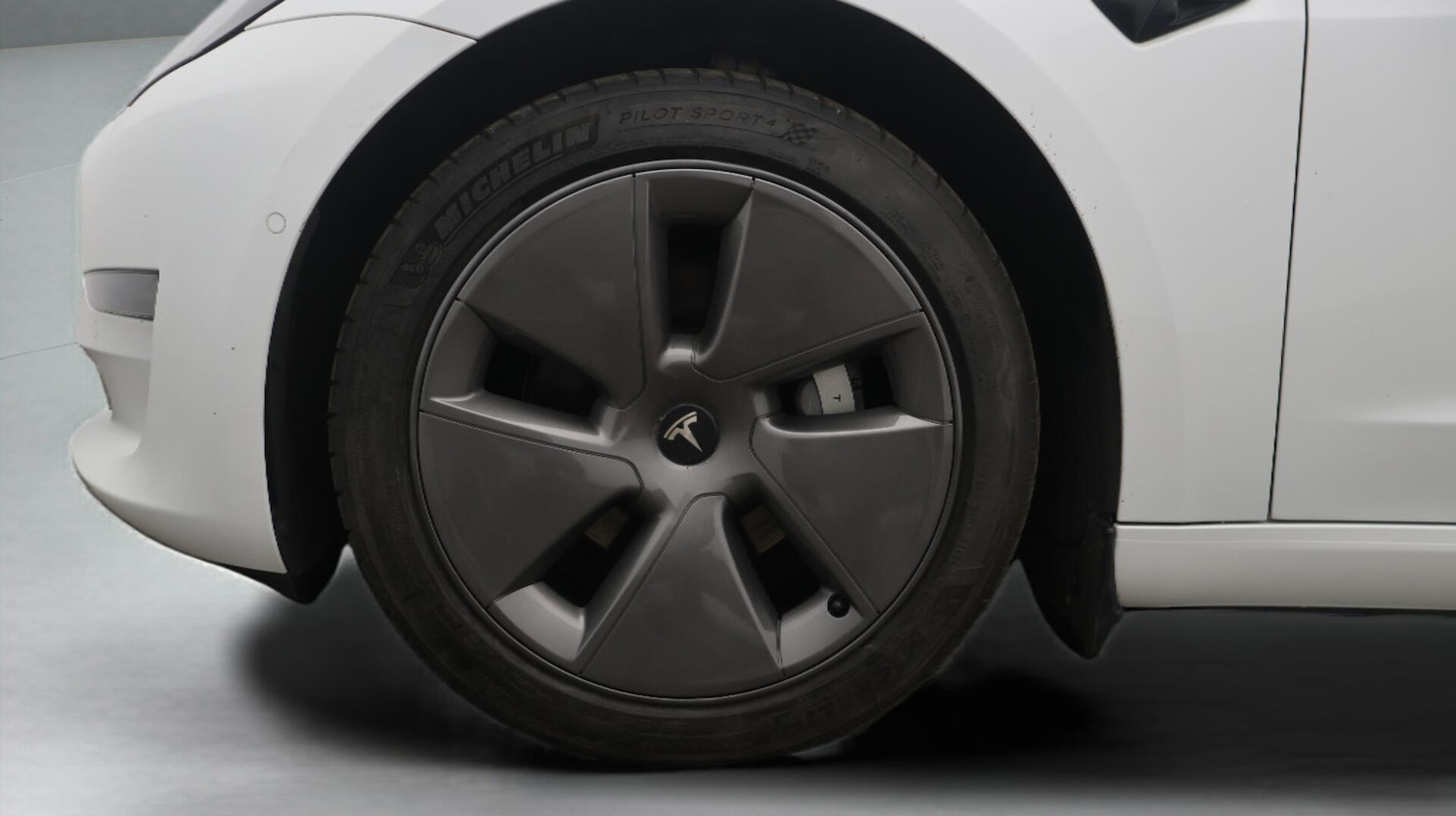 Used Tesla Model 3 2021 for sale - 76446890: Photo 19