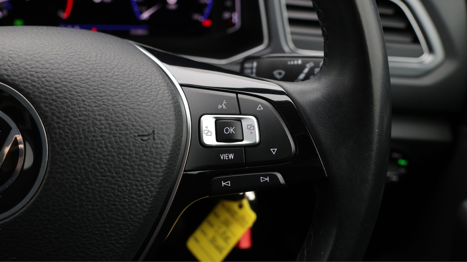 Used Volkswagen T-Roc 2021 for sale - 77541764: Photo 22