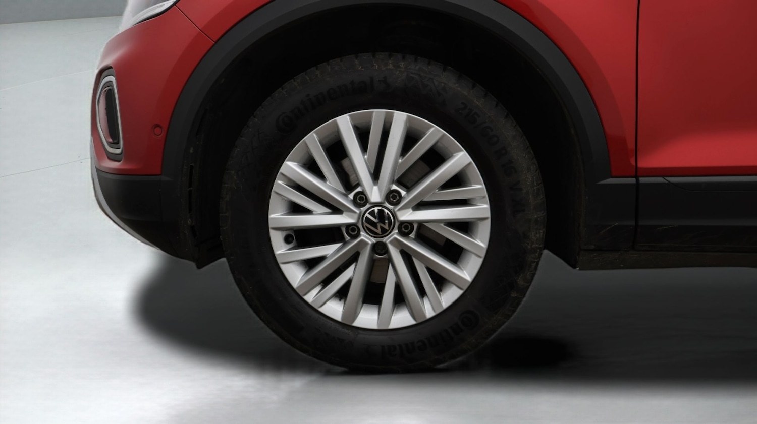 Used Volkswagen T-Roc 2023 for sale - 77475538: Photo 18