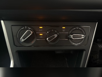 Used Volkswagen Polo 2023 for sale - 79054170: Photo