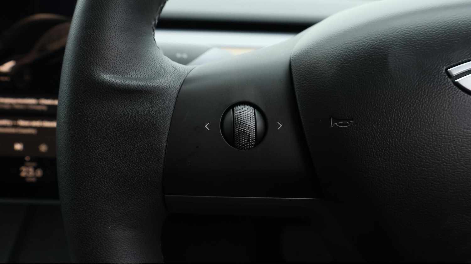 Used Tesla Model 3 2021 for sale - 76424607: Photo 25