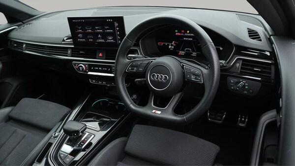 Used Audi A4 Avant 2021 for sale - 75809919: Photo 10