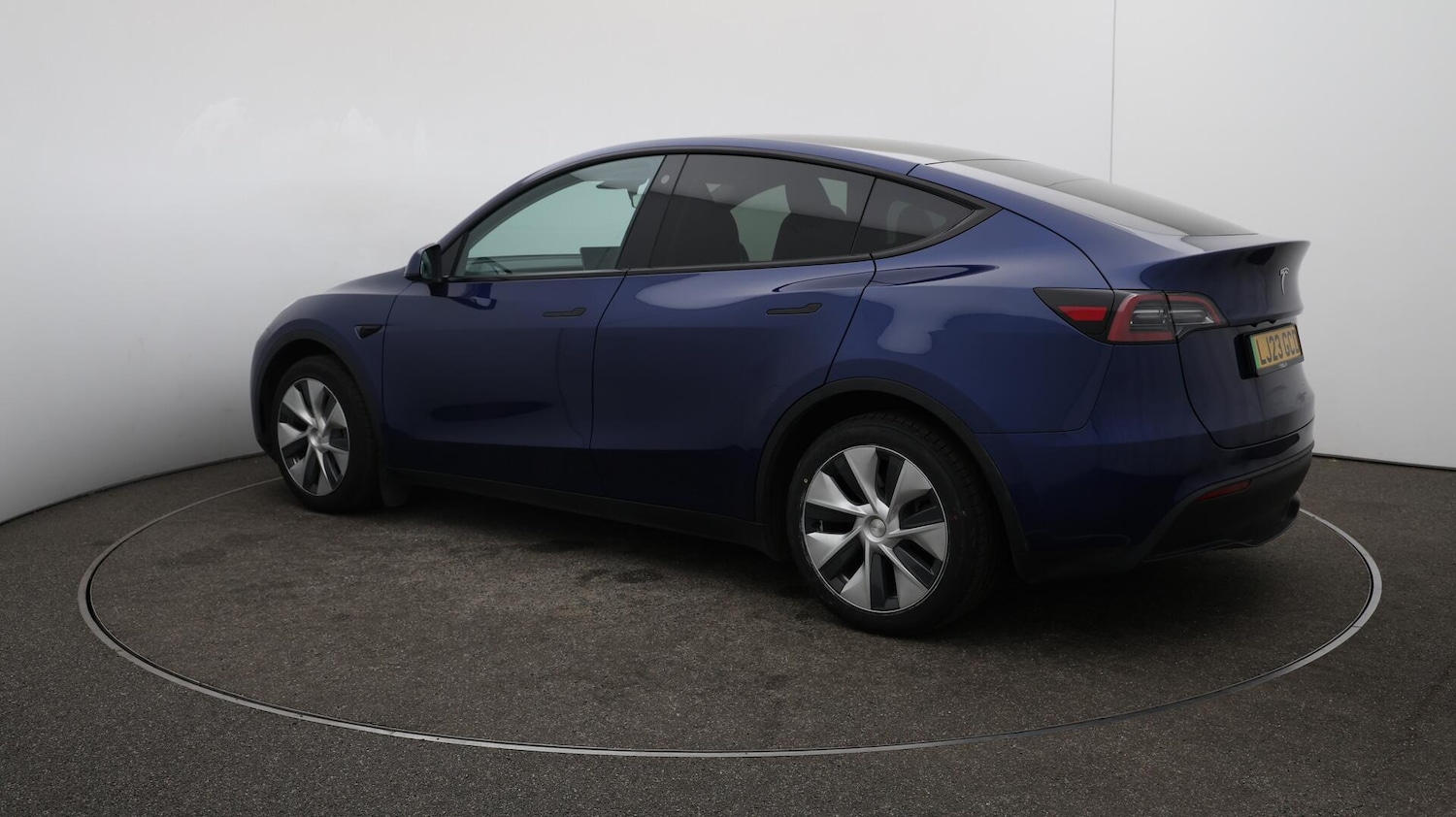 Used Tesla Model Y 2023 for sale - 76043369: Photo 35