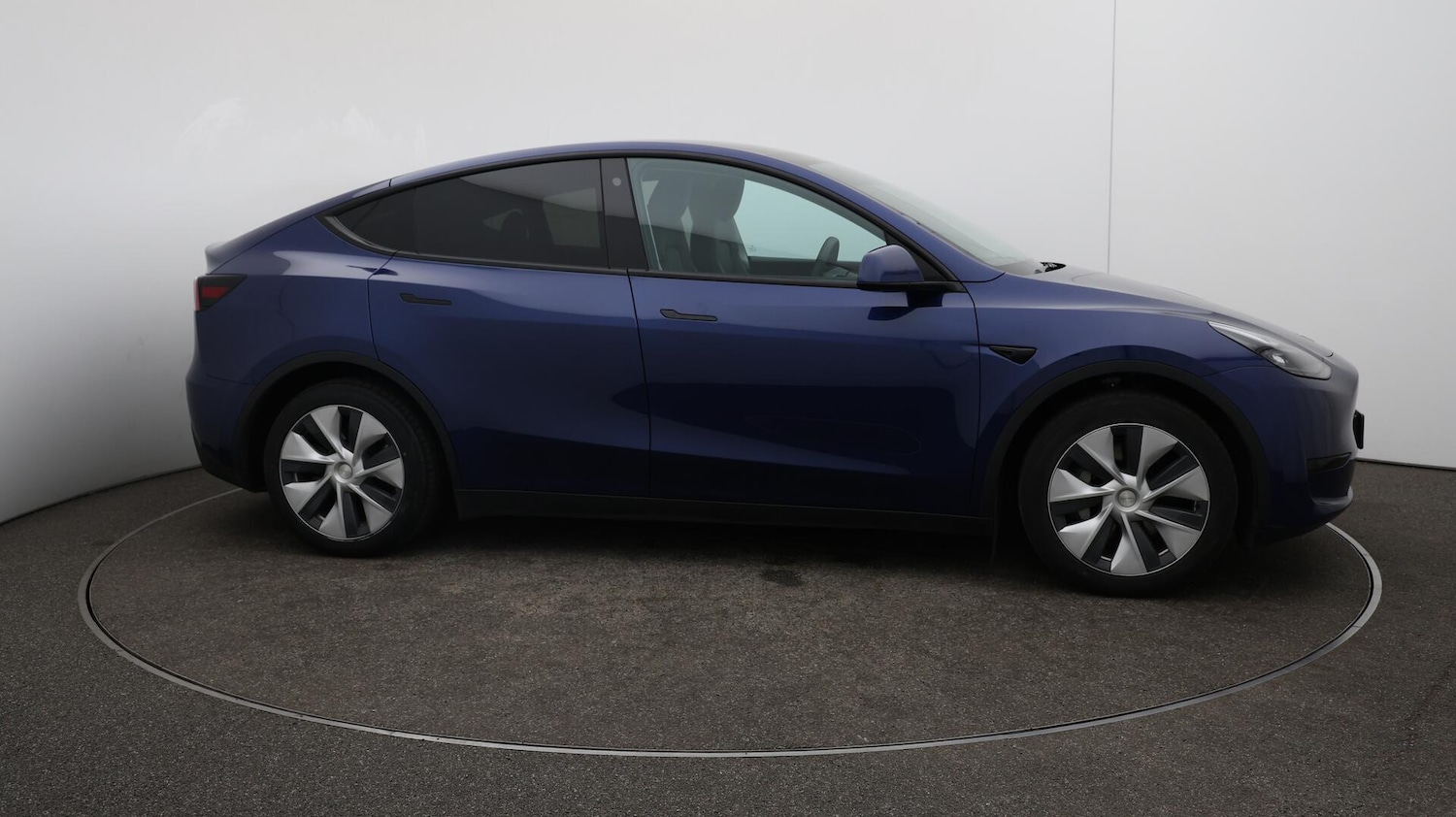 Used Tesla Model Y 2023 for sale - 76043369: Photo 48