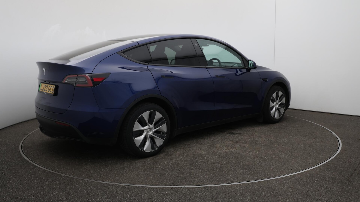 Used Tesla Model Y 2023 for sale - 76043369: Photo 53