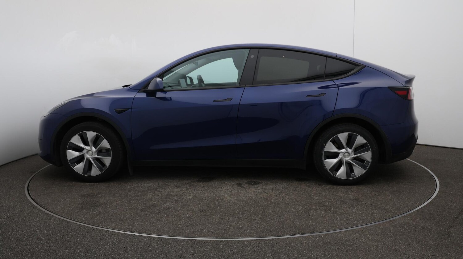Used Tesla Model Y 2023 for sale - 76043369: Photo 64
