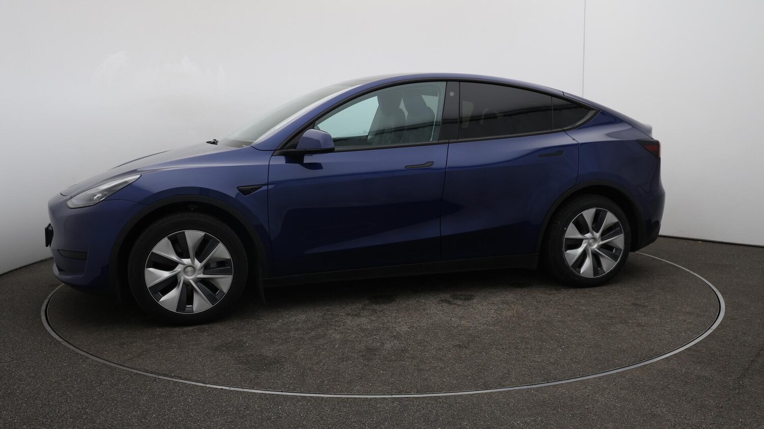 Used Tesla Model Y 2023 for sale - 76043369: Photo 66