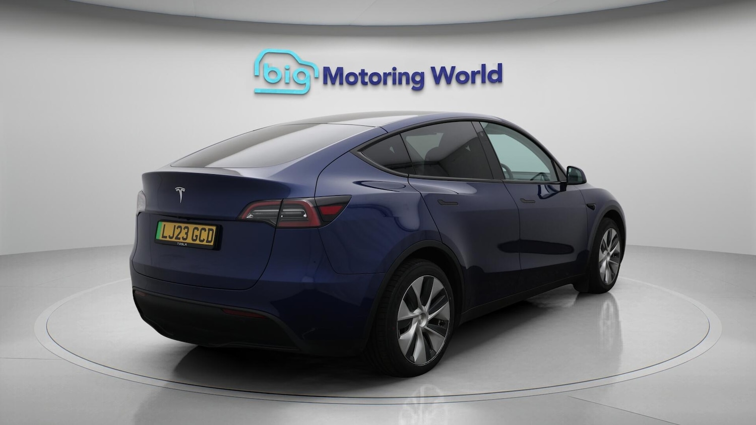 Used Tesla Model Y 2023 for sale - 76043369: Photo 8