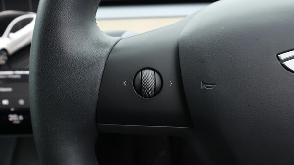Used Tesla Model Y 2022 for sale - 76174908: Photo 22