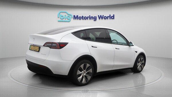 Used Tesla Model Y 2022 for sale - 76174908: Photo 8