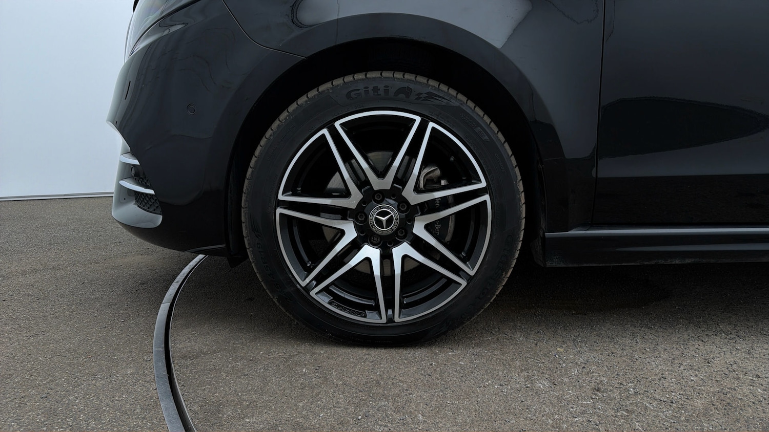 Used Mercedes-Benz V-Class 2023 for sale - 78031499: Photo 17