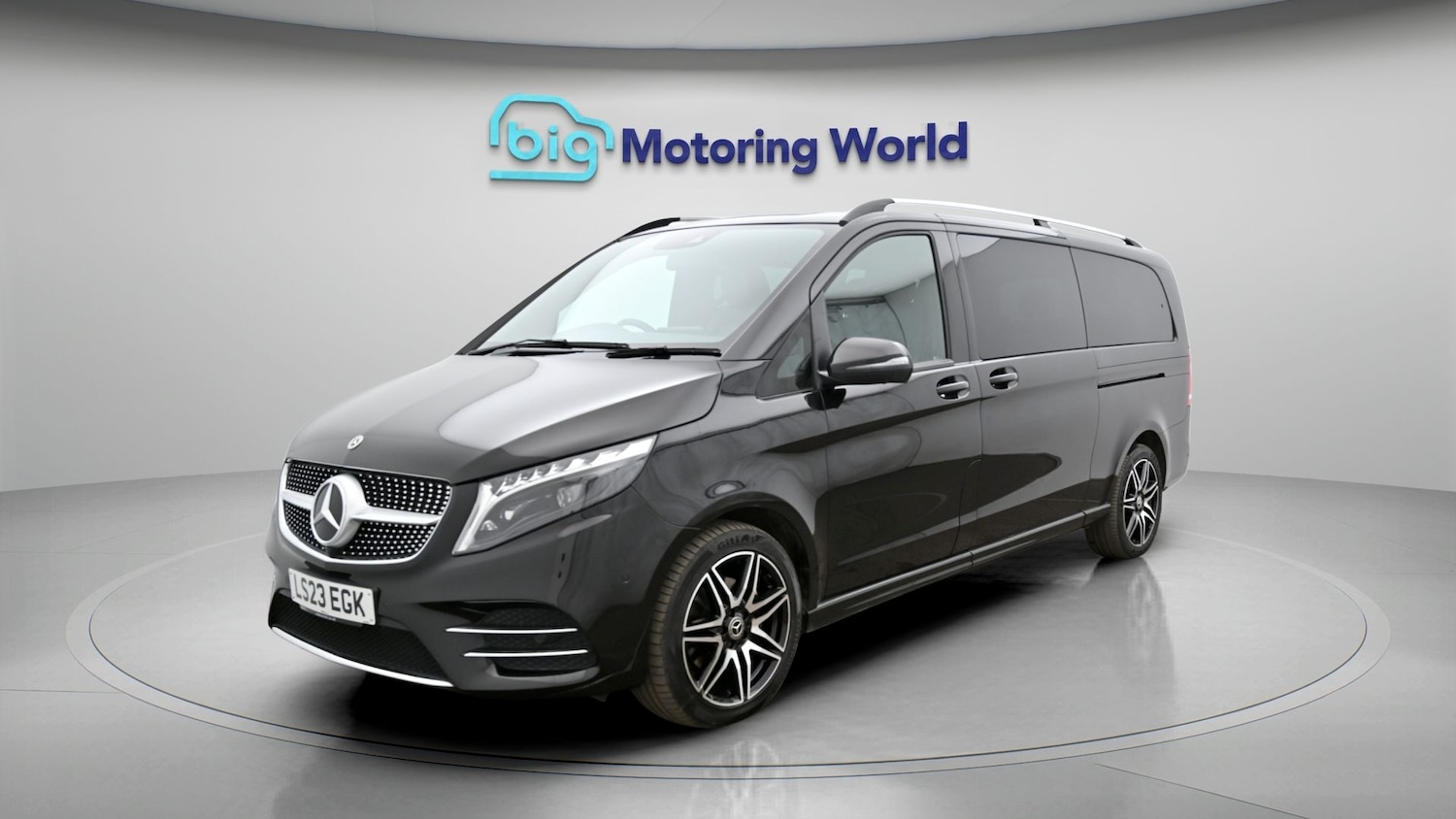 Used Mercedes-Benz V-Class 2023 for sale - 78031499: Photo 3