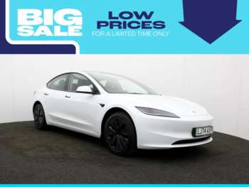 2025 (74) - Saloon 4dr Electric Auto RWD (208 ps)