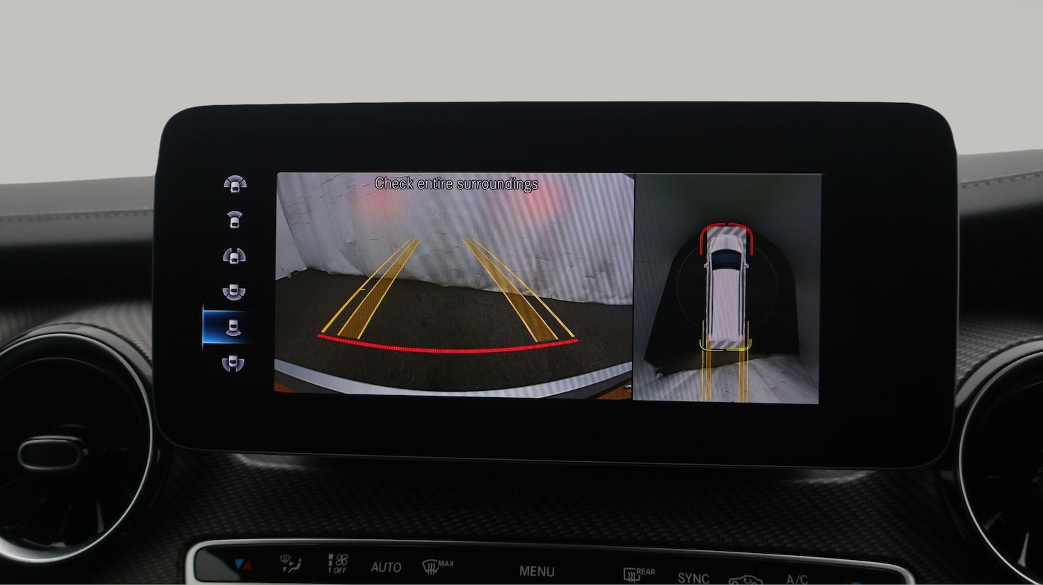 Used Mercedes-Benz V-Class 2023 for sale - 77403433: Photo 28