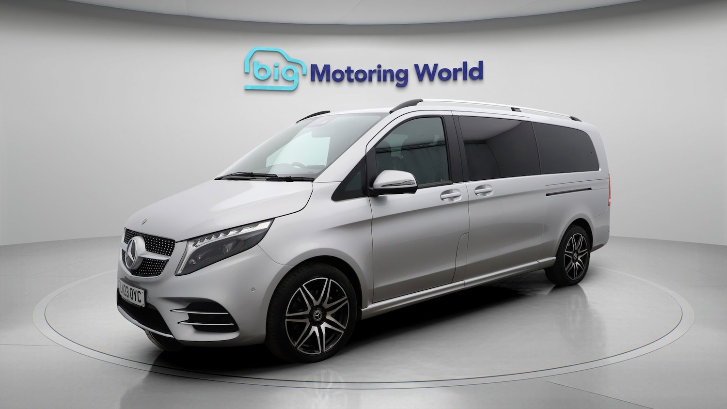 Used Mercedes-Benz V-Class 2023 for sale - 77403433: Photo 3