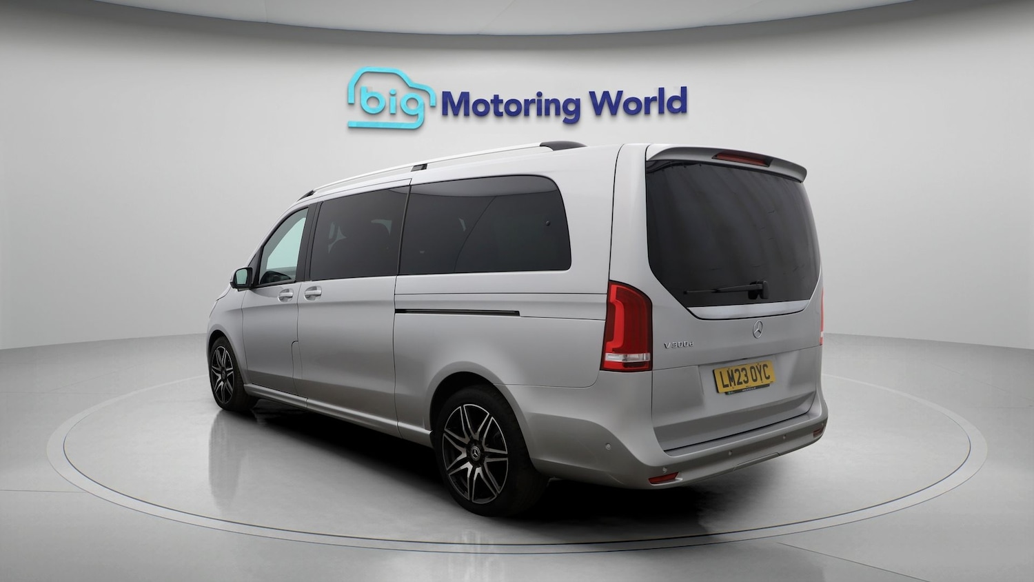 Used Mercedes-Benz V-Class 2023 for sale - 77403433: Photo 5