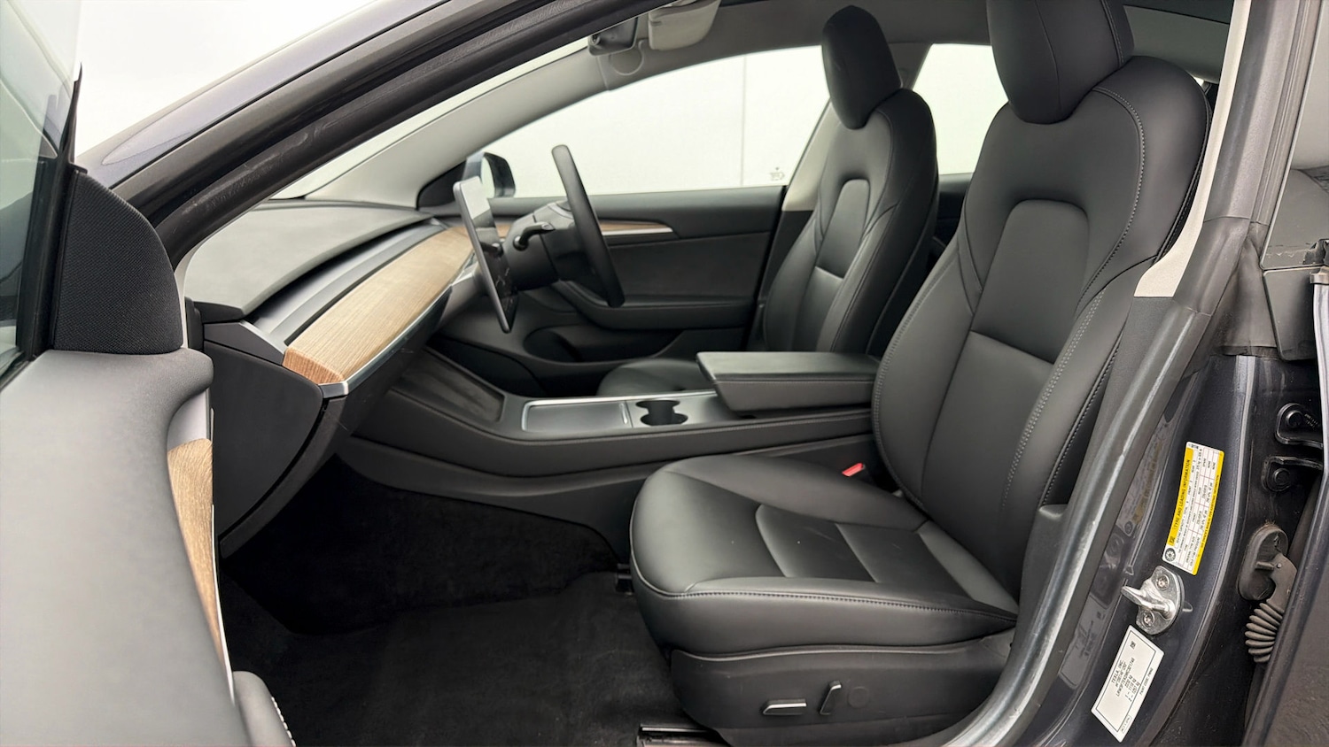 Used Tesla Model 3 2021 for sale - 77833334: Photo 13