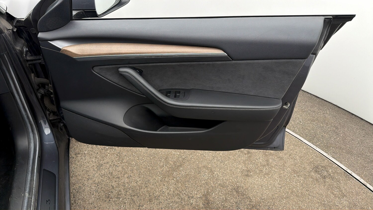 Used Tesla Model 3 2021 for sale - 77833334: Photo 14