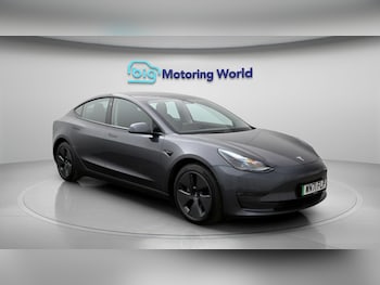 Used Tesla Model 3 2021 for sale - 77833334: Photo