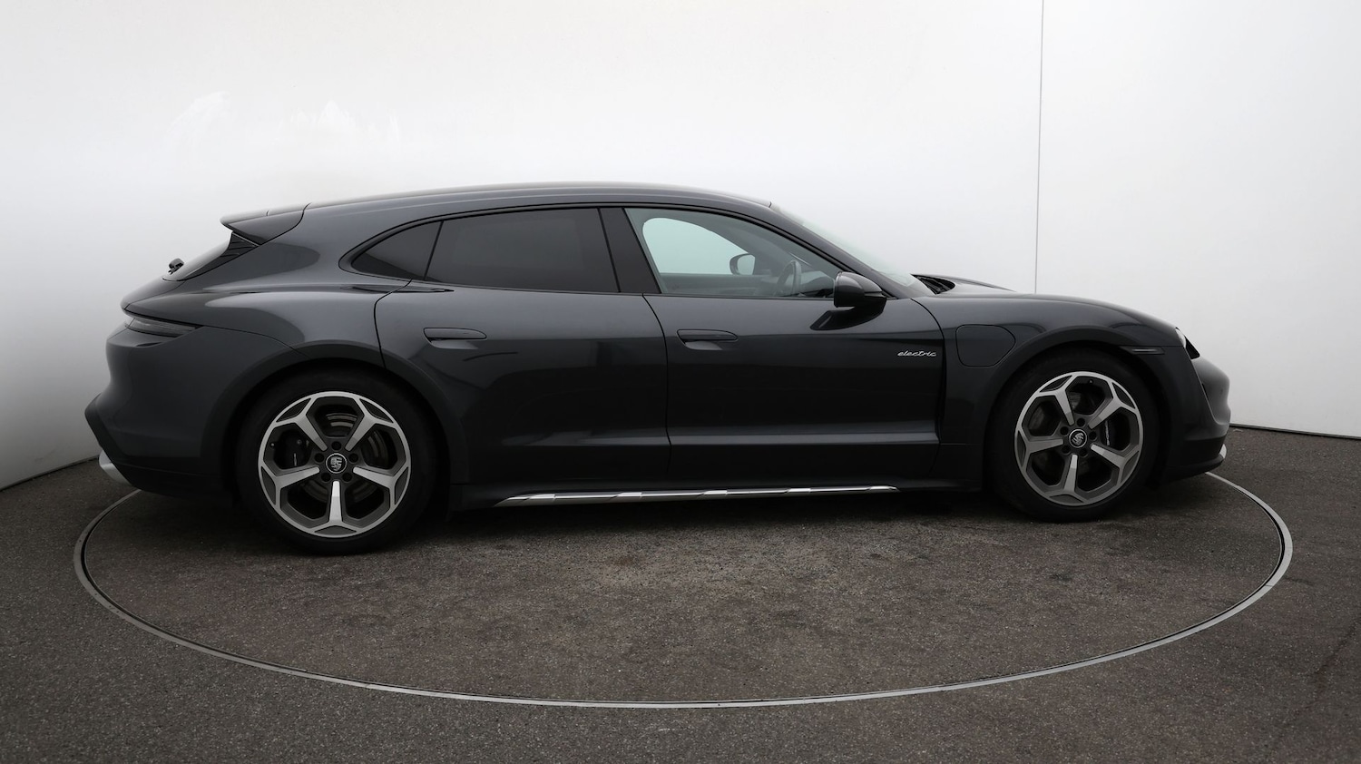 Used Porsche Taycan 2023 for sale - 76811480: Photo 42