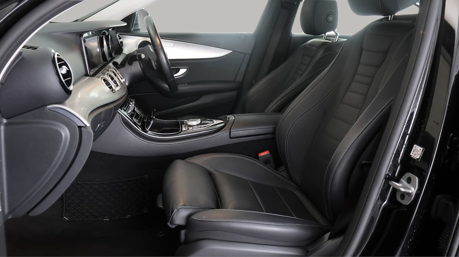 Used Mercedes-Benz E Class 2019 for sale - 78176290: Photo 14