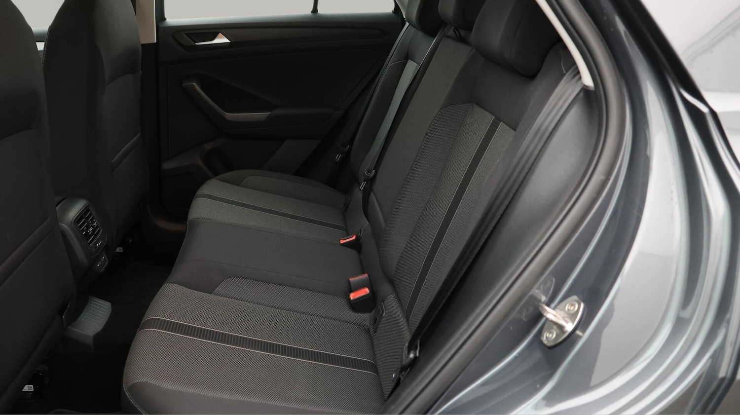 Used Volkswagen T-Roc 2023 for sale - 76433220: Photo 17