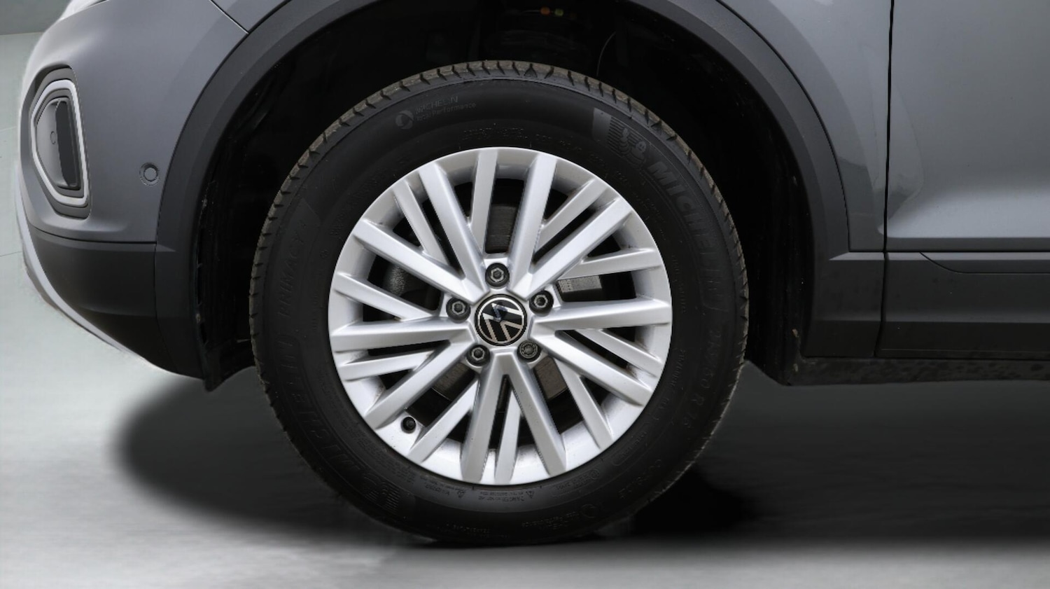 Used Volkswagen T-Roc 2023 for sale - 76433220: Photo 19