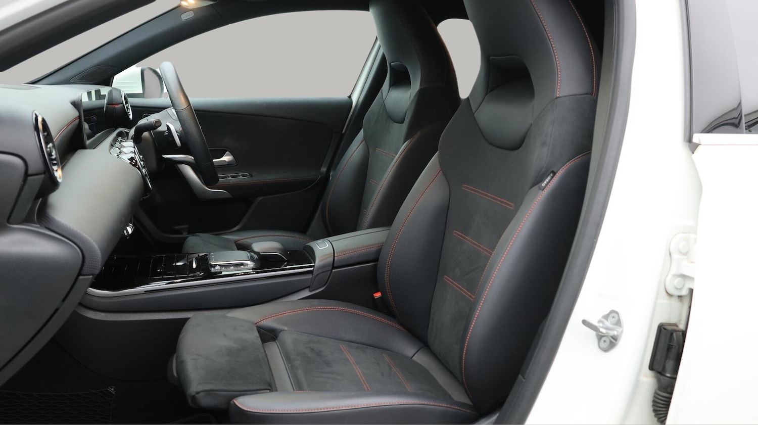 Used Mercedes-Benz A-Class 2020 for sale - 76108558: Photo 15