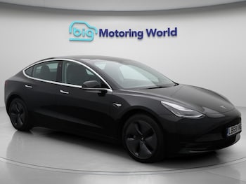 2019 (69) - Standard Range Plus Saloon 4dr Electric Auto RWD (241 bhp)