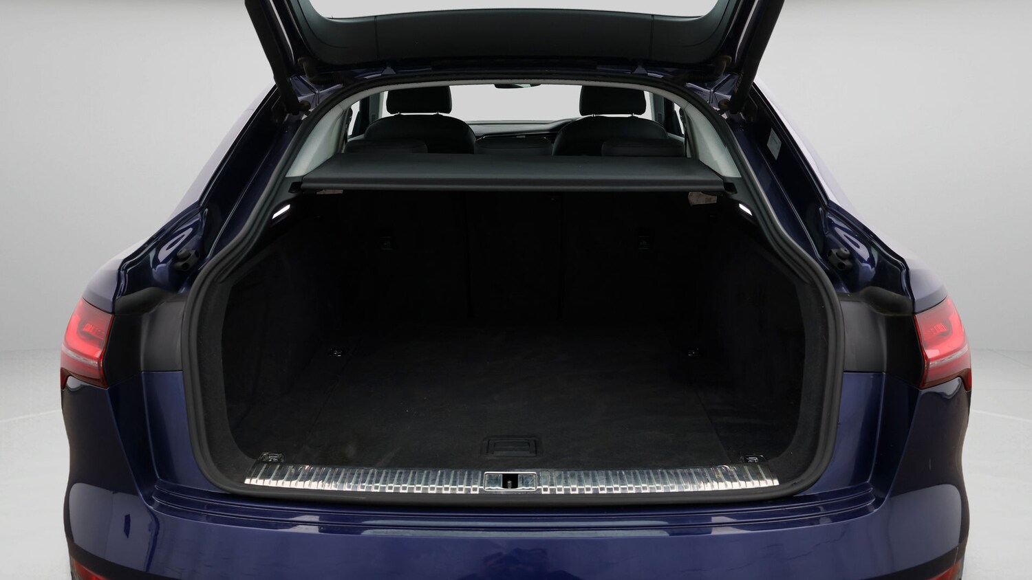 Used Audi e-tron 2022 for sale - 77298723: Photo 17