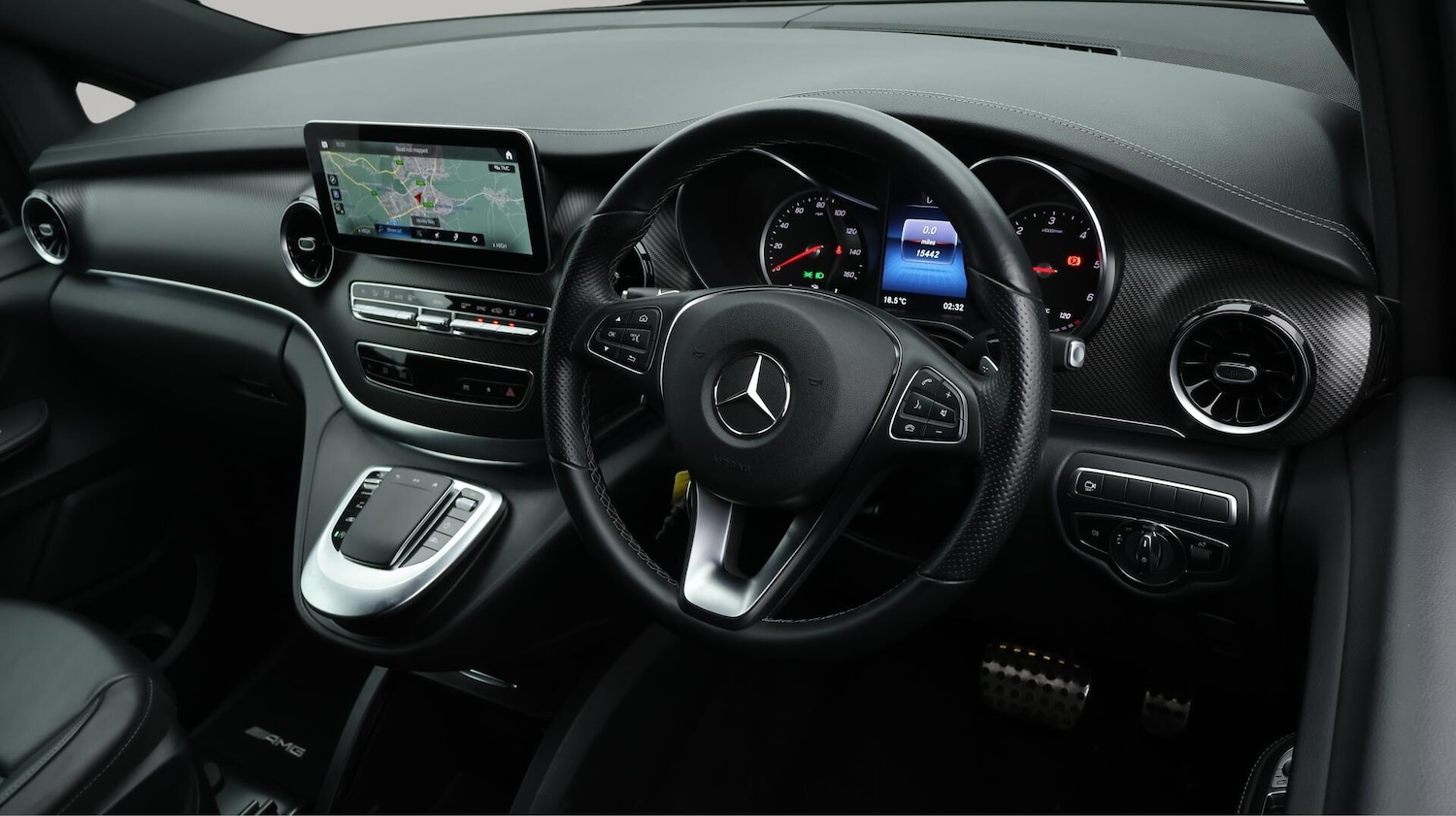 Used Mercedes-Benz V-Class 2023 for sale - 76484886: Photo 10