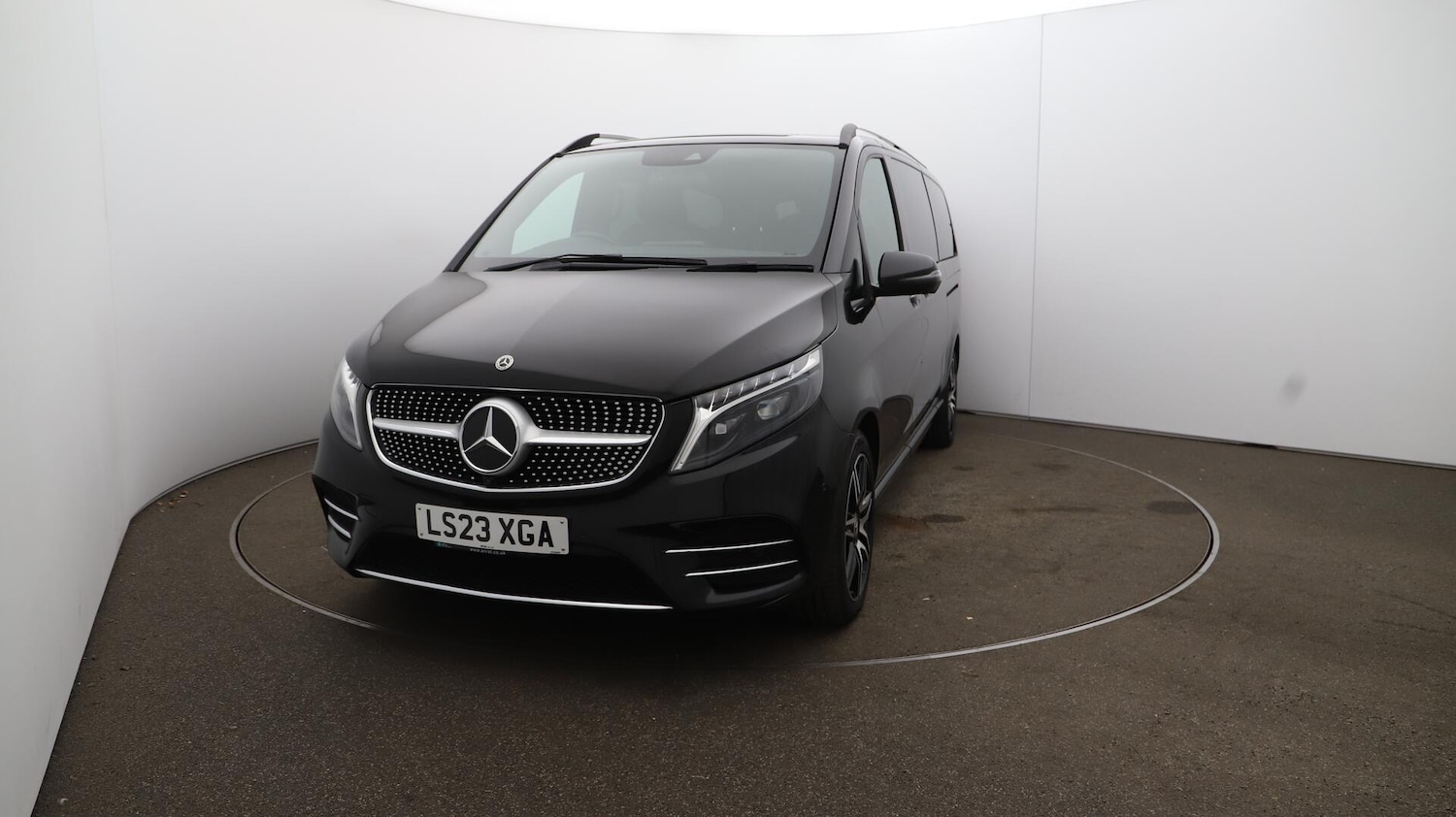 Used Mercedes-Benz V-Class 2023 for sale - 76484886: Photo 39