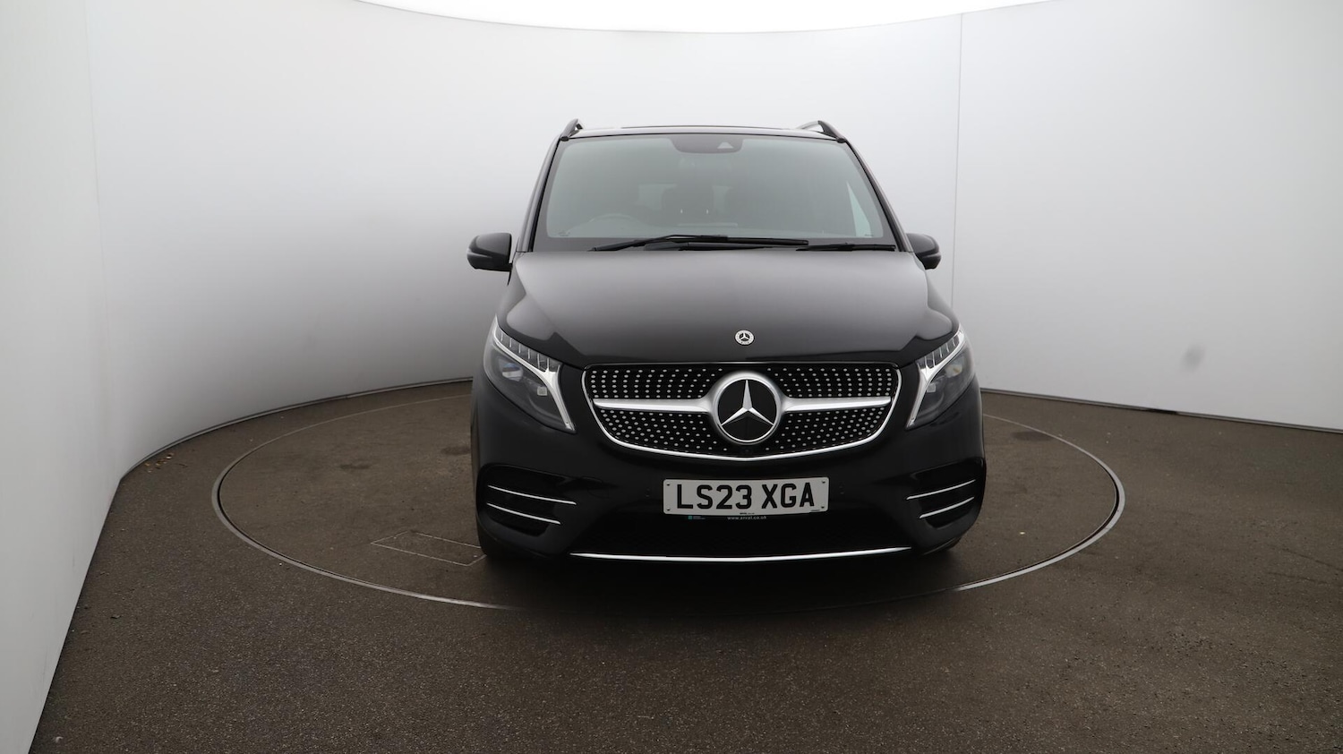 Used Mercedes-Benz V-Class 2023 for sale - 76484886: Photo 41