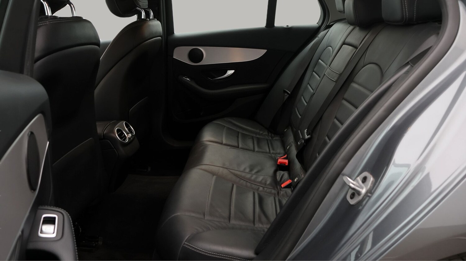 Used Mercedes-Benz C Class 2021 for sale - 77181936: Photo 16