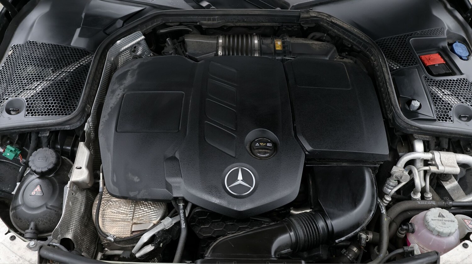 Used Mercedes-Benz C Class 2021 for sale - 77181936: Photo 19