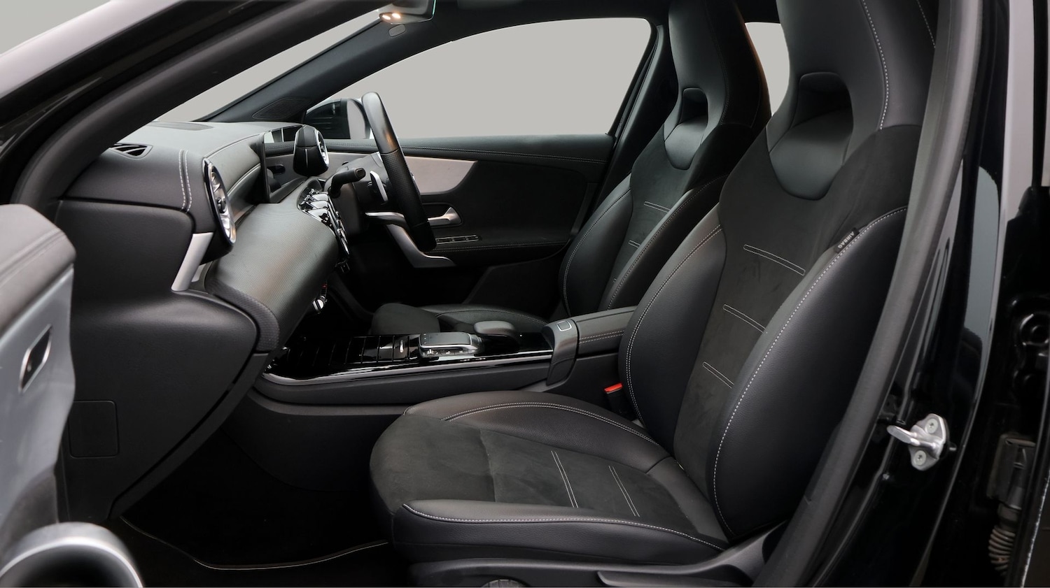 Used Mercedes-Benz A-Class 2021 for sale - 77210953: Photo 14