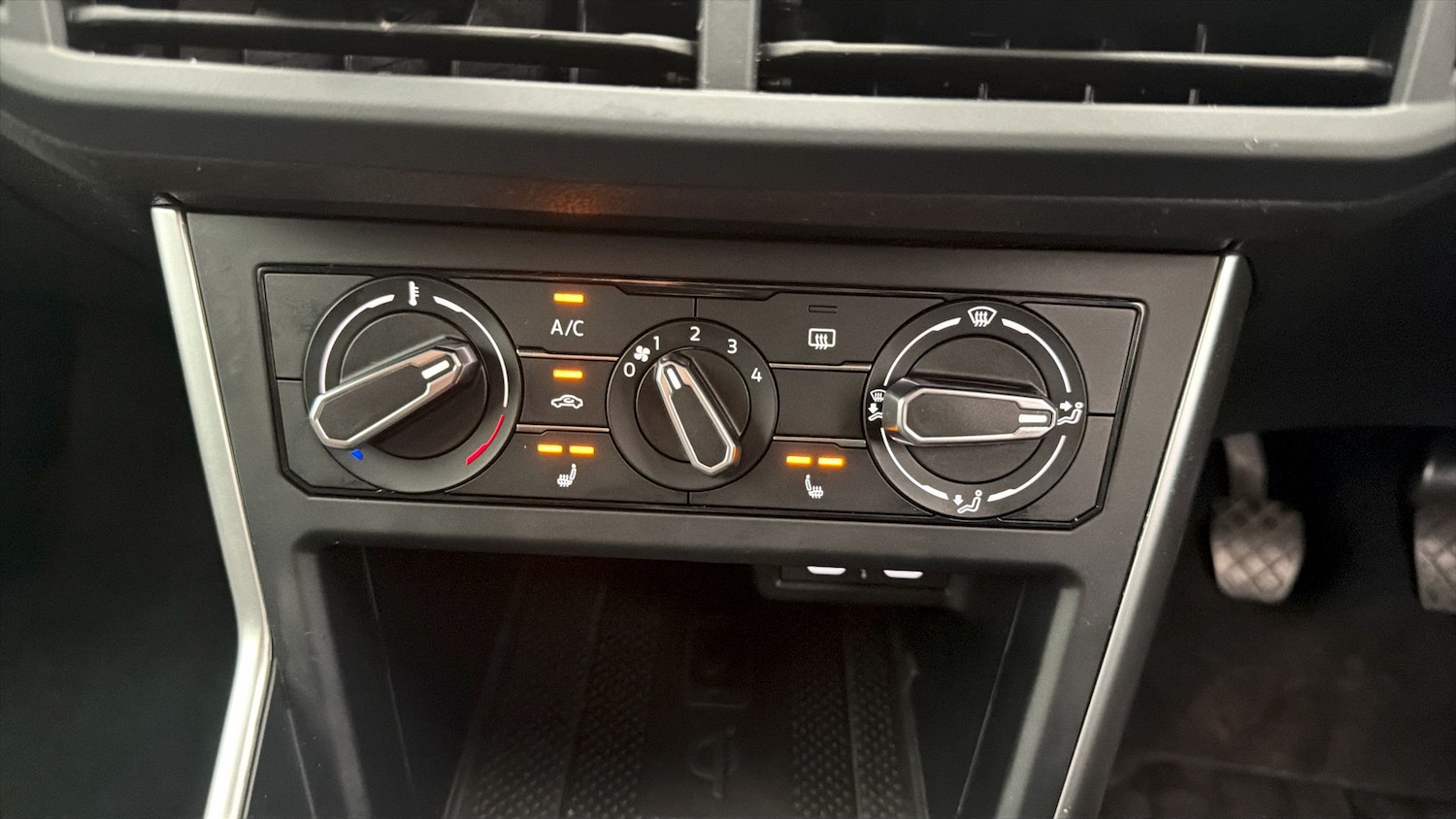 Used Volkswagen Taigo 2024 for sale - 77915512: Photo 11