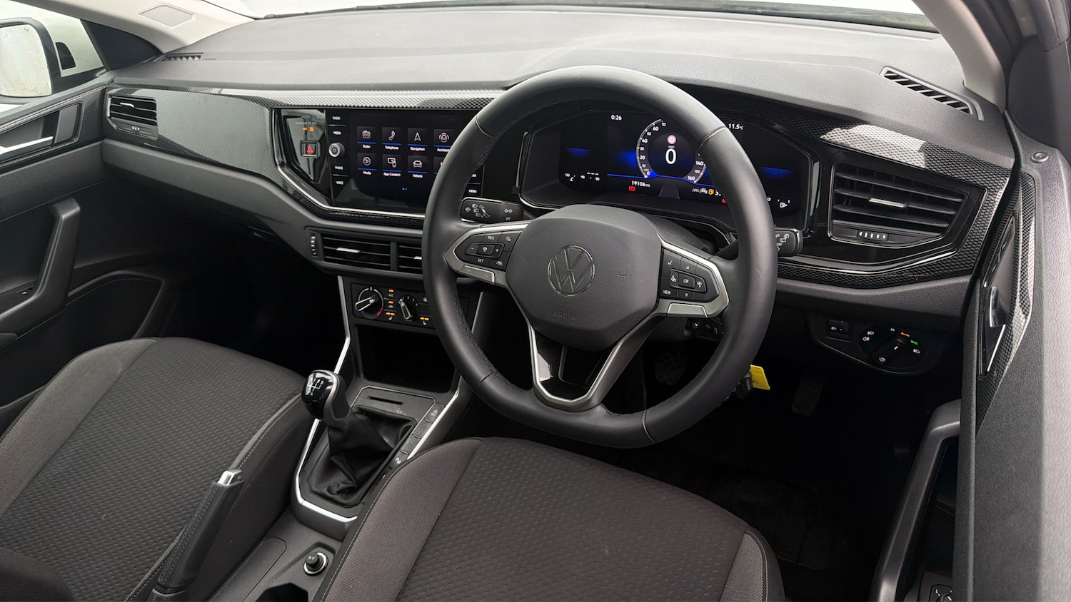 Used Volkswagen Taigo 2024 for sale - 77915512: Photo 9