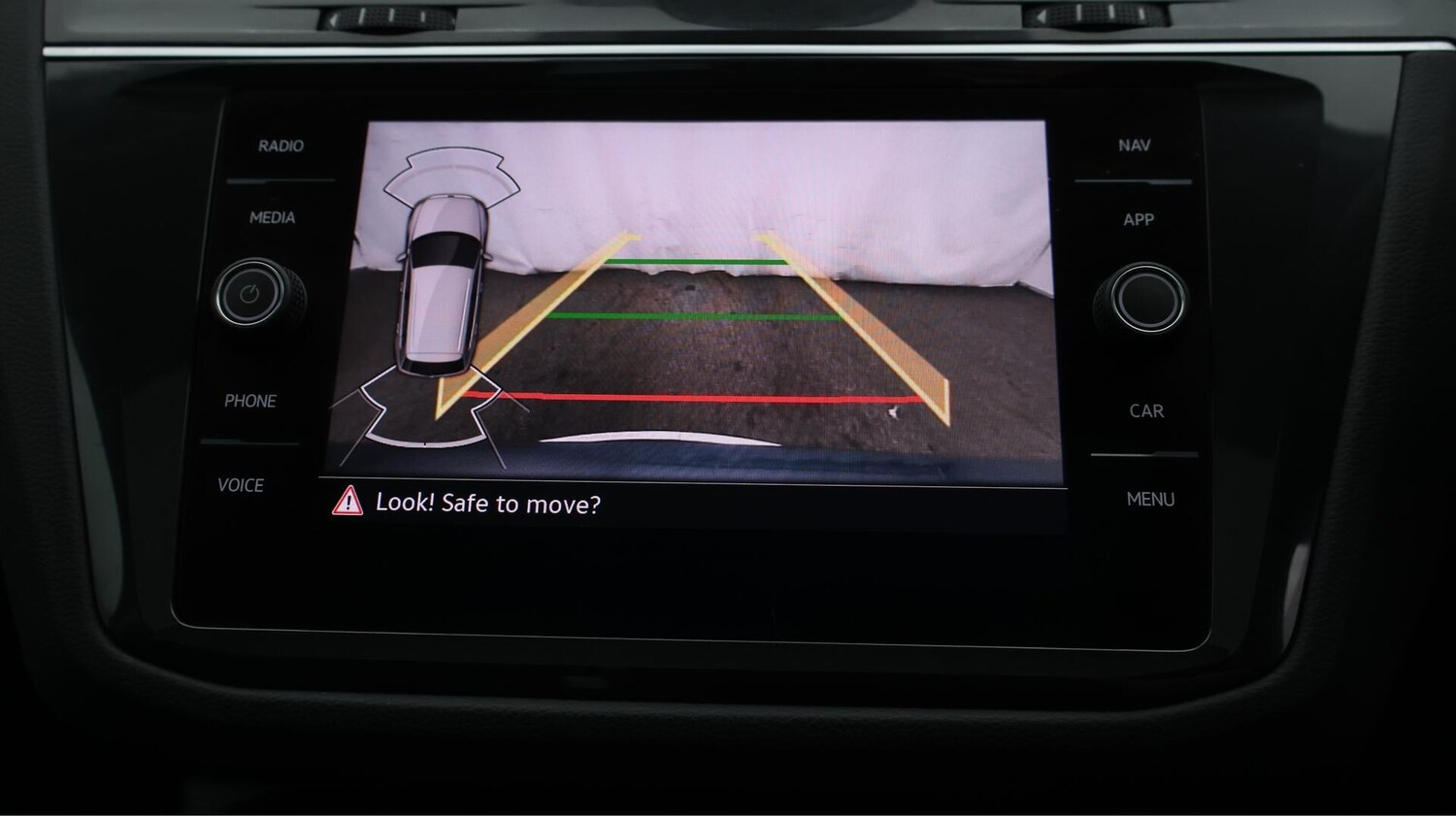 Used Volkswagen Tiguan 2021 for sale - 76151515: Photo 27