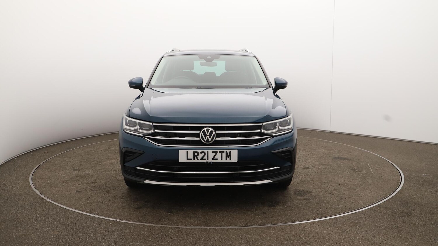 Used Volkswagen Tiguan 2021 for sale - 76151515: Photo 43