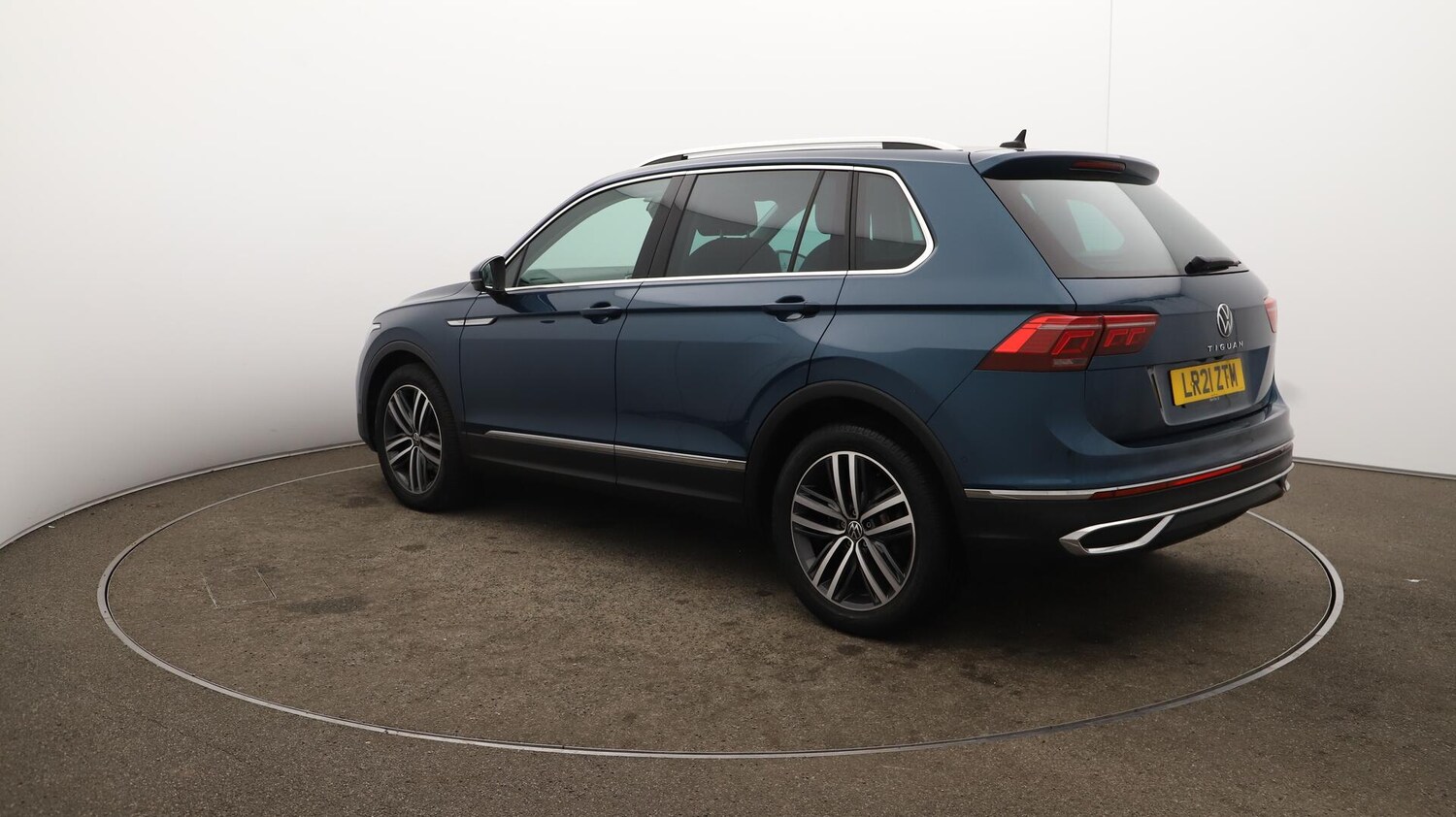 Used Volkswagen Tiguan 2021 for sale - 76151515: Photo 66
