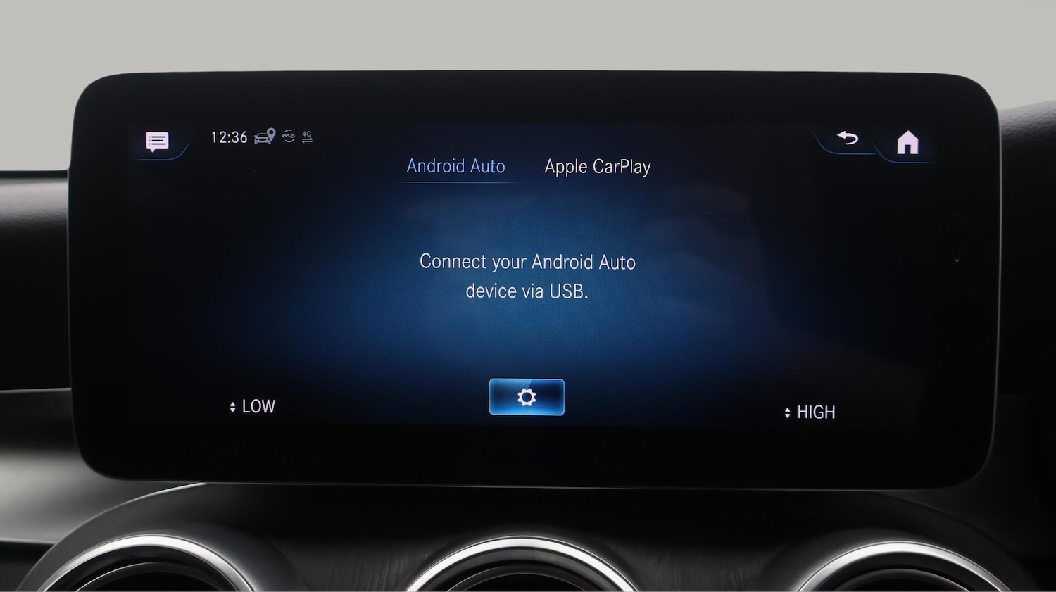 Used Mercedes-Benz GLC 2020 for sale - 76549906: Photo 28