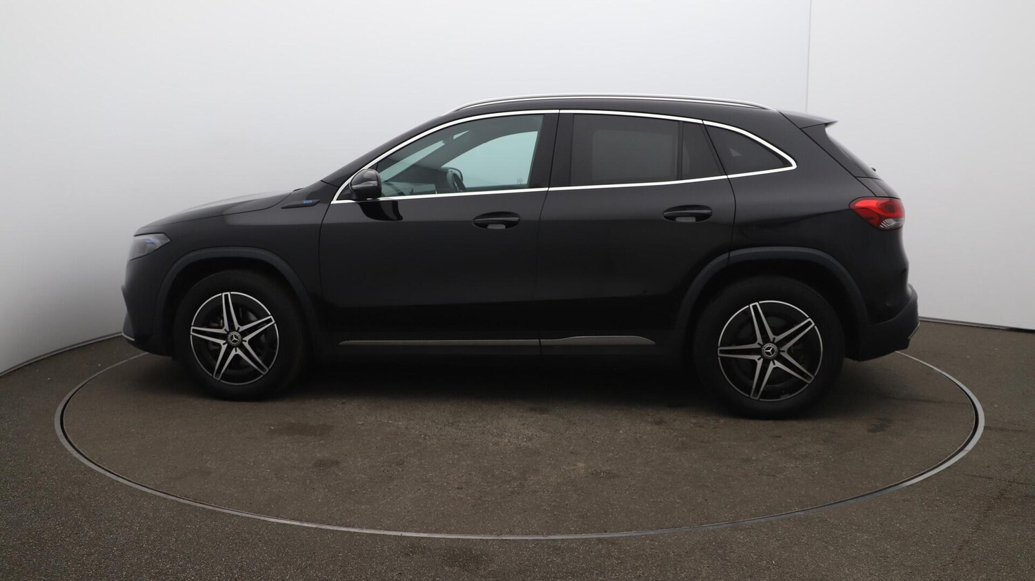 Used Mercedes-Benz EQA 2022 for sale - 76072431: Photo 65