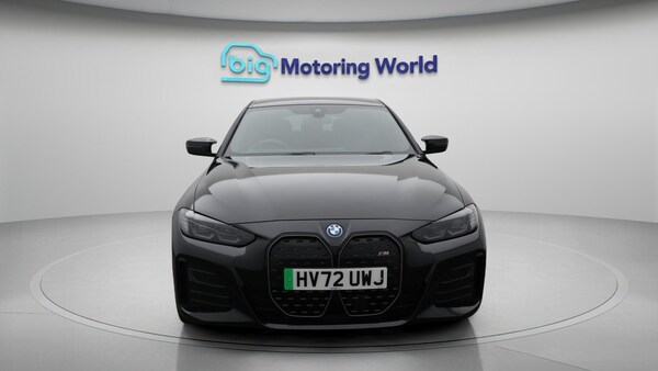 Used BMW i4 2022 for sale - 75532266: Photo 3