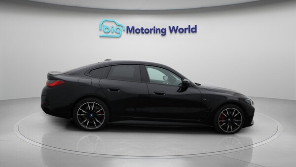 Used BMW i4 2022 for sale - 75532266: Photo 9