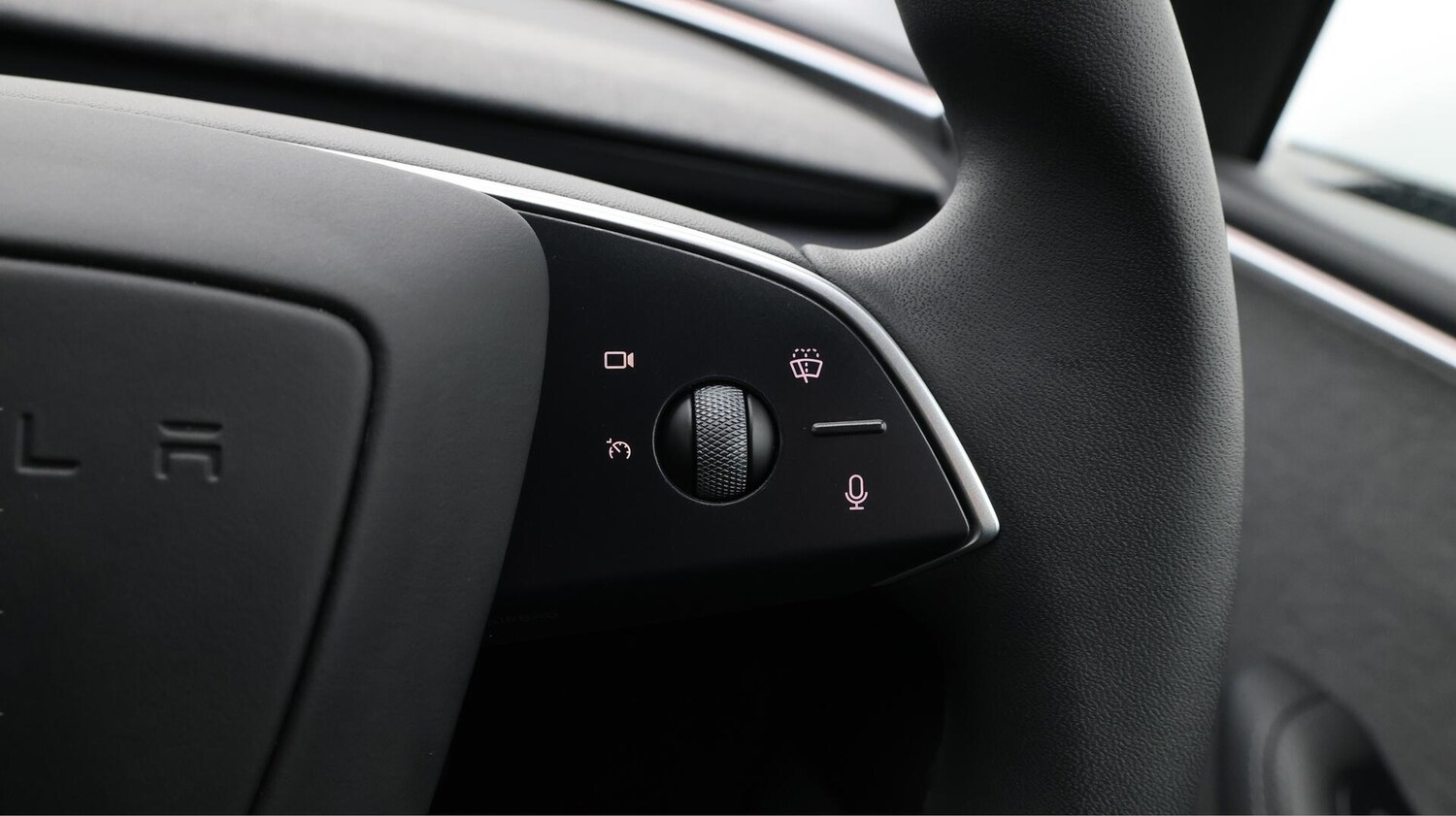 Used Tesla Model 3 2024 for sale - 76572441: Photo 25